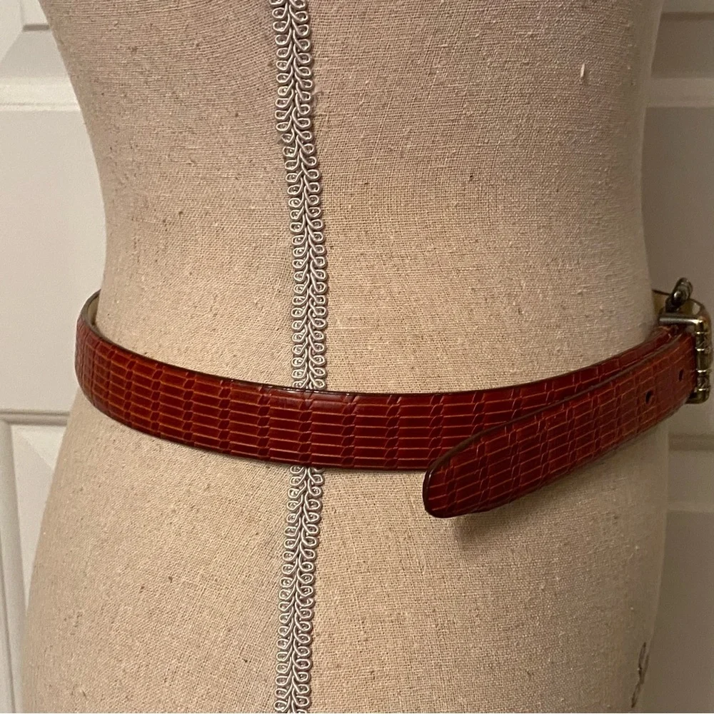 TALBOTS BELT BROWN CROC LOOK LEATHER SIZE L